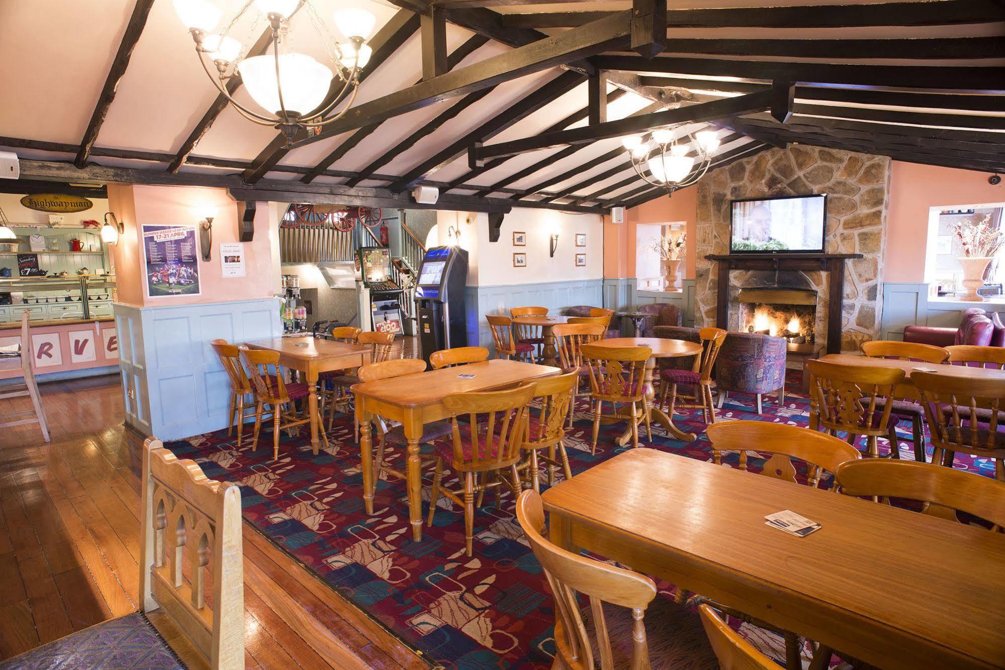 The Highwayman Inn Shepton Mallet Extérieur photo